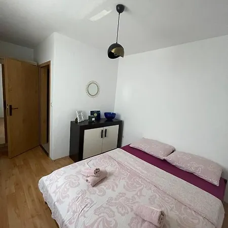 First Choice Apartman Nerezine